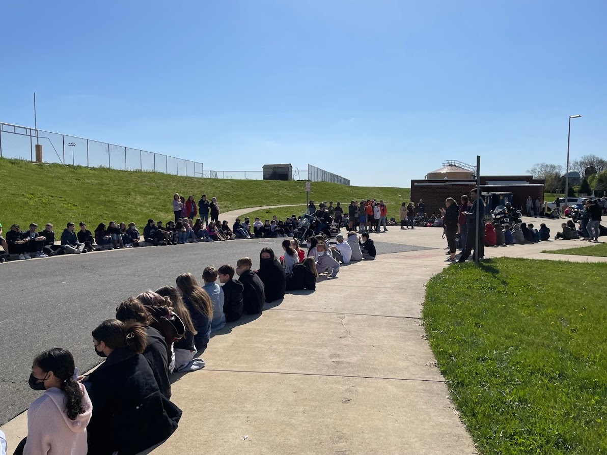 20220420 Nokesville School Riders Card Pickup 20220420 Nokesville School Riders Card Pickup